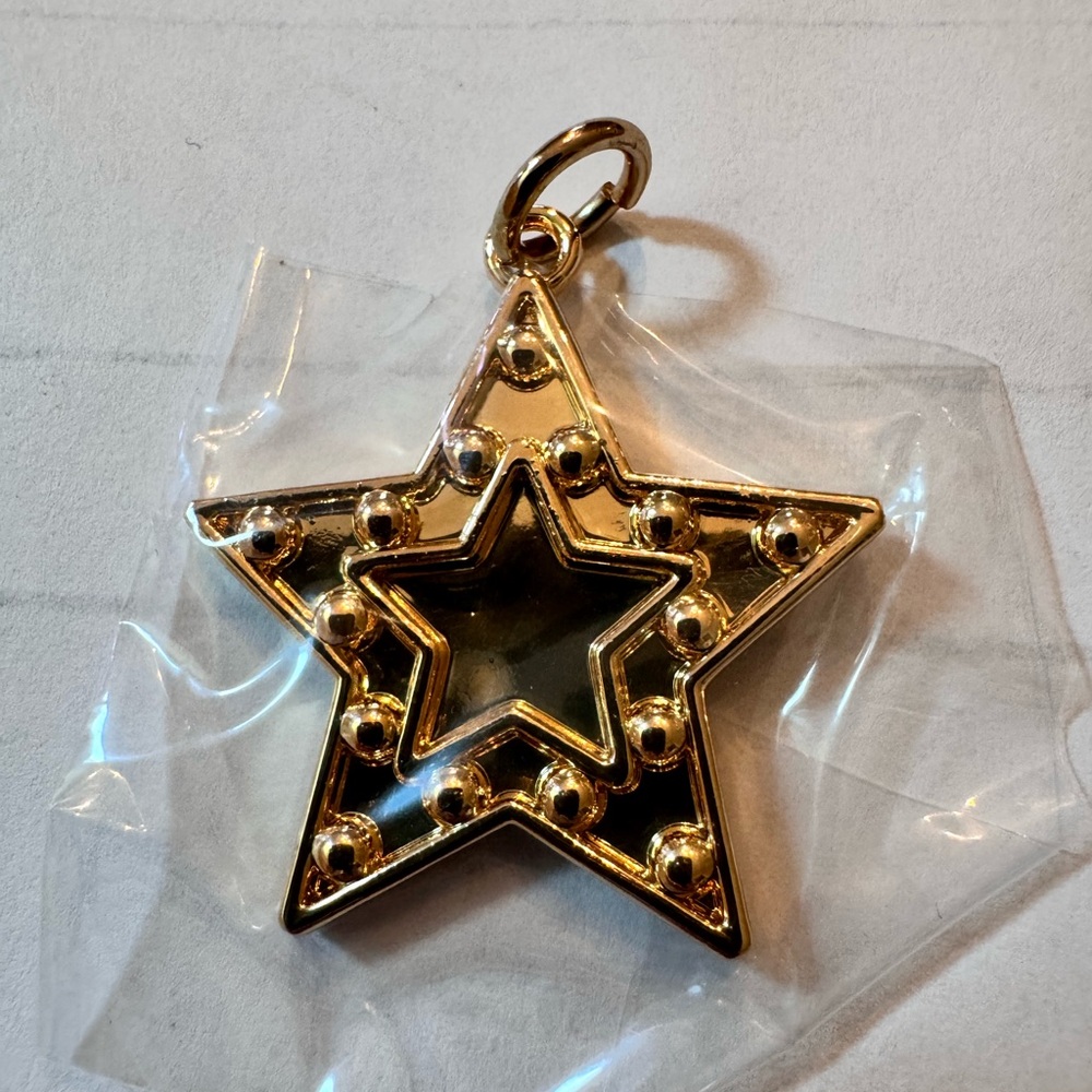 Coach Gold Star Charm RARE - Picture 2 of 5